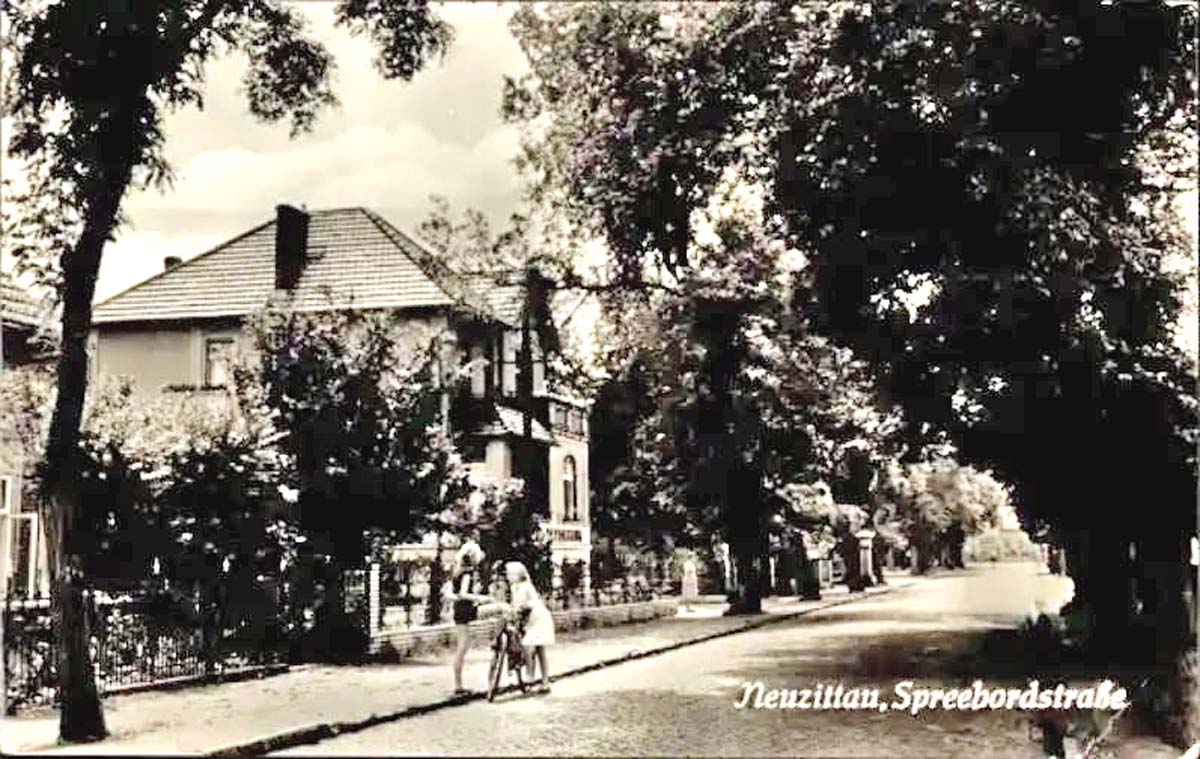 Geschichten und Bilder aus der Vergangenheit